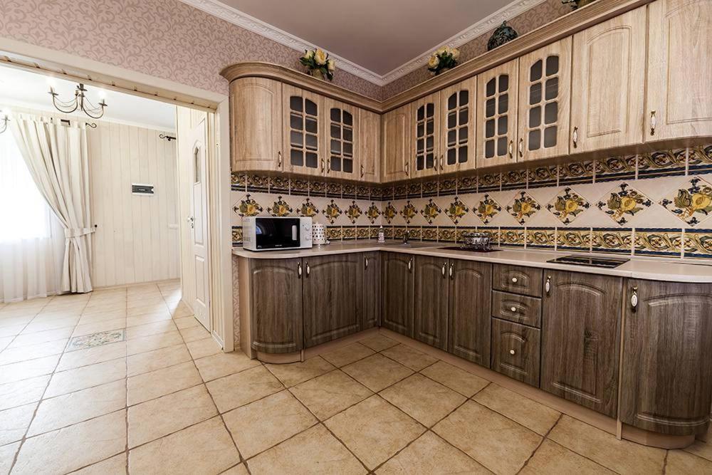 Готель Ольга Boekovel Buitenkant foto