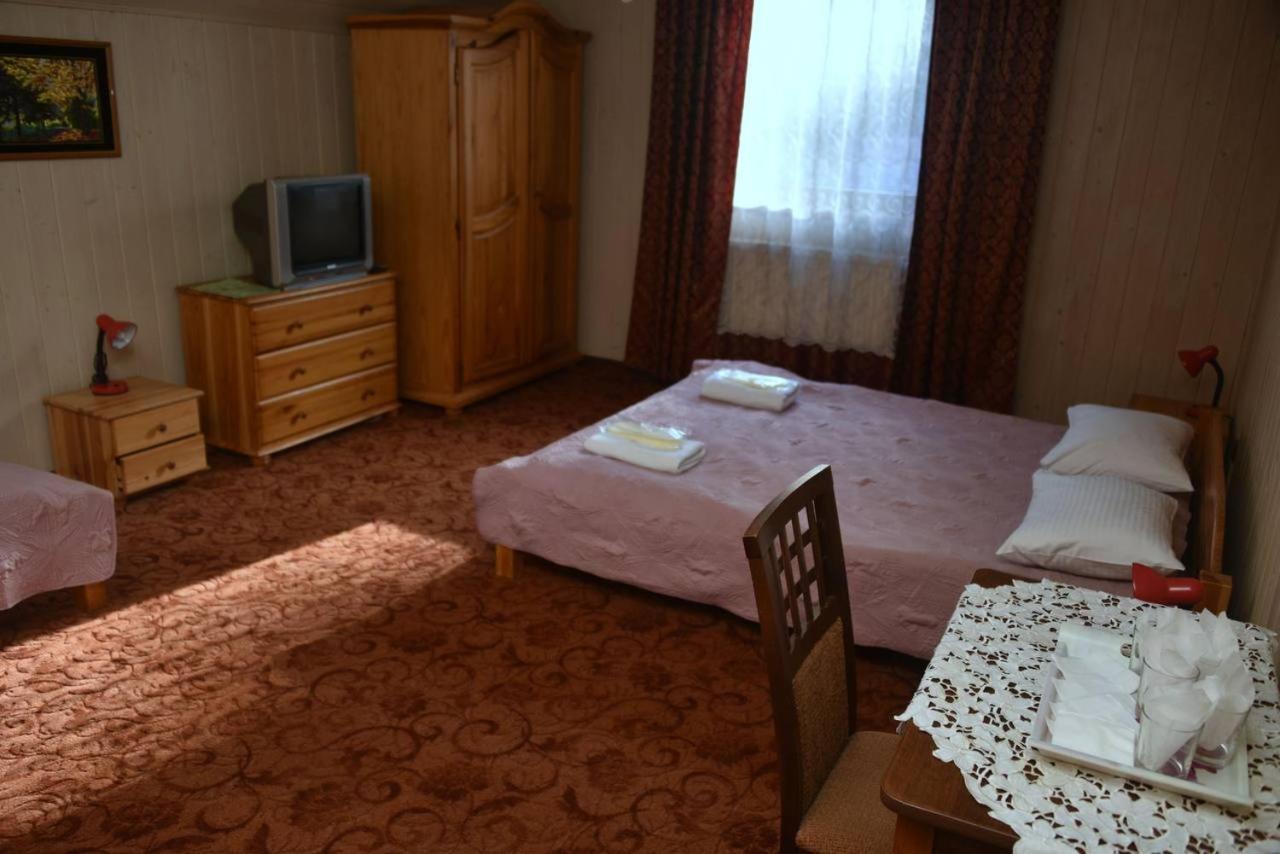Готель Ольга Boekovel Buitenkant foto