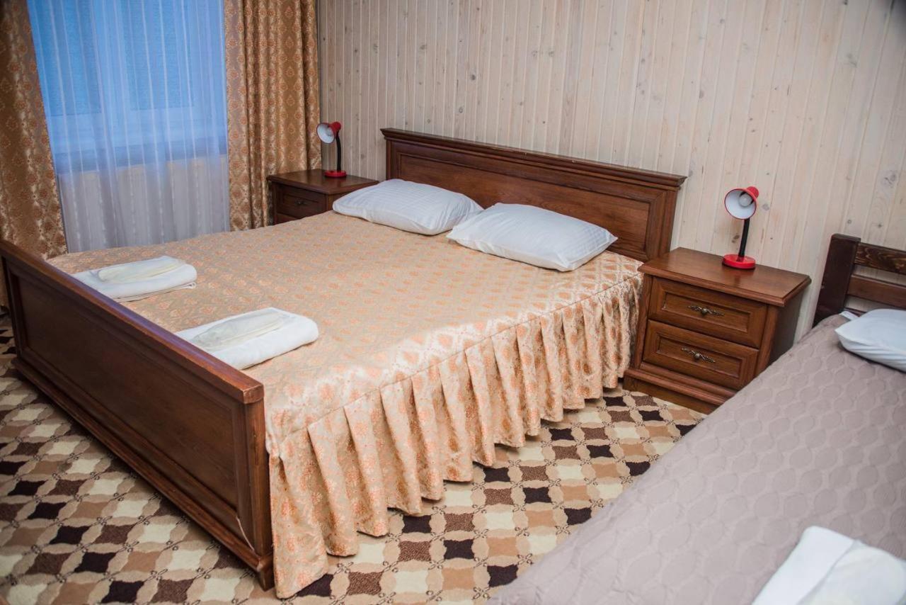 Готель Ольга Boekovel Buitenkant foto